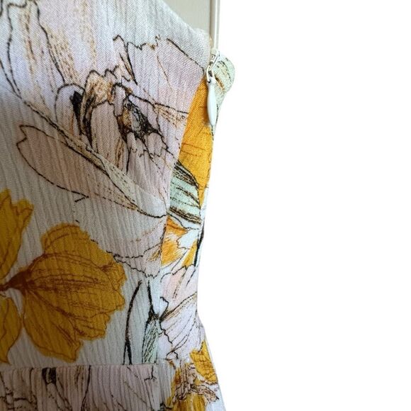 Nicole Miller ~ Floral Maxi Dress in Yellow and White floral print ~ size 10 - Picture 6 of 15
